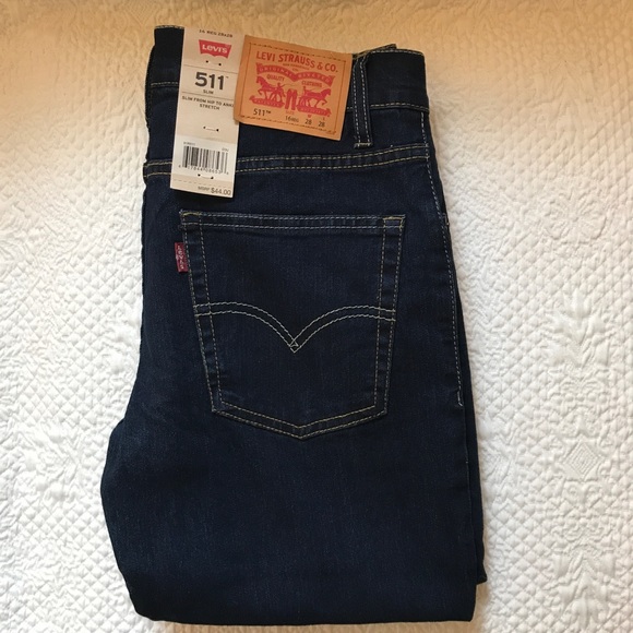 SOLD OUT 🛑🛑 Levi’s 511 Girl’s Jeans - Picture 4 of 8